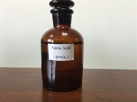 Liquid Nitric Acid 60%, Grade Standard: Reagent Grade, for Laboratory ...