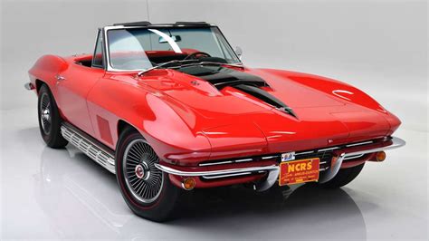 This Award-Winning 1967 Corvette Could Be Your Next Prized Possession ...