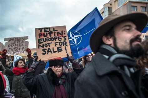 European Far-Right Leaders, Meeting to Condemn the E.U., Are Greeted ...