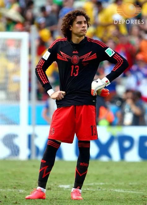 Netherlands 2 - 1 Mexico, Memo Ochoa, WorldCup Brazil 2014 | Seleccion ...