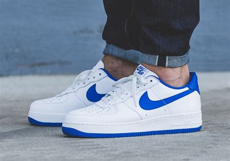 NIKE AIR FORCE 1 LOW OG “GAME ROYAL”