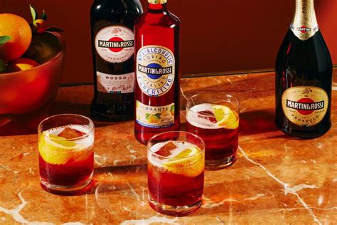 Martini & Rossi Nonalcoholic Aperitivo Review 2024