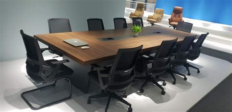 Brown Wooden 10 Person Wood Conference Tables at Rs 32500 in New Delhi | ID: 22677752473