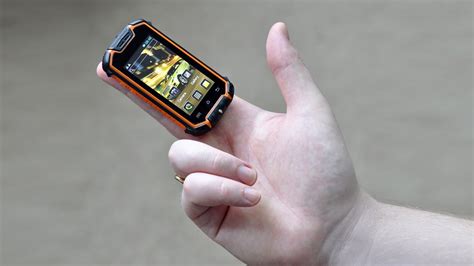 The Smallest Smartphones in the World - YouTube