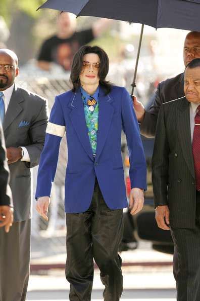 Michael Jackson Trial Pictures and Photos