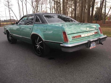 1977 Ford LTD II Brougham Sedan Green RWD Automatic Brougham - Classic Ford LTD II Brougham 1977 ...