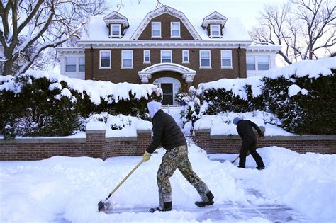 A massive U.S. winter storm makes holiday travel dangerous : NPR