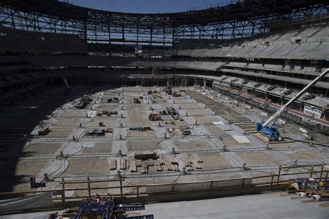 Las Vegas crews ready to raise Raiders stadium roof | VIDEO | Las Vegas Review-Journal