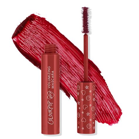 Red Mascara Is the Surprising Beauty Product Trending on TikTok