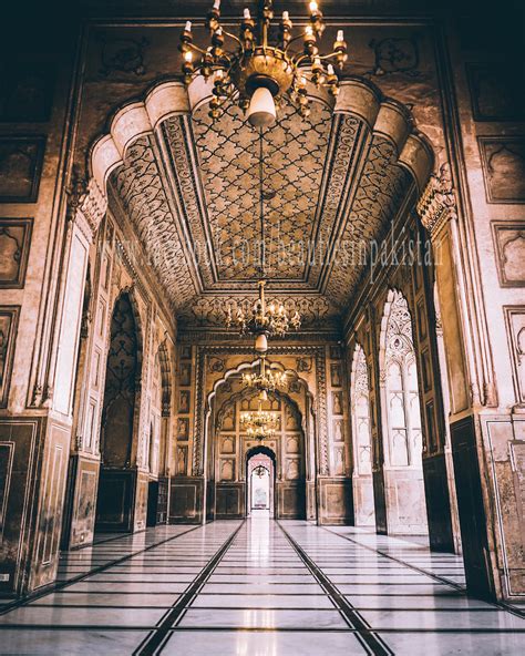 Badshahi Mosque Lahore (Badshahi Masjid Lahore) ~ Beautiful Places In Pakistan