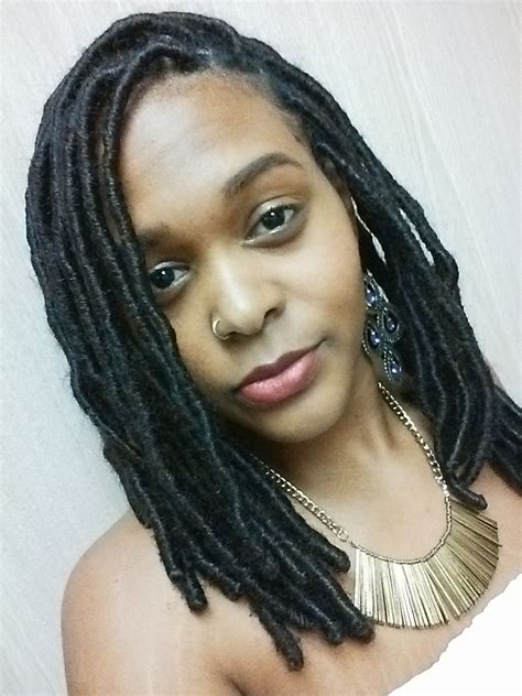 How To Make Faux Locs With Brazilian Wool - Frank Holmes Coiffure