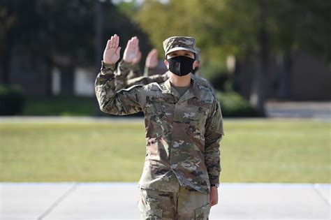 Military News: Graduation Ceremony