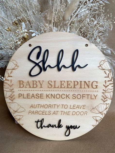 'Shhh Baby Sleeping' Sign - Ember & Bloom Designs Let visitors know that baby is sleeping!