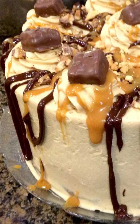 Snickers Cake Recipe - Flavorite