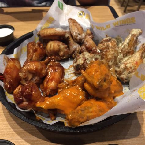 buffalo wild wings traditional wings calories