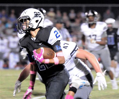 HIGH SCHOOL FOOTBALL: Lake Norman can't overcome strong offensive ...