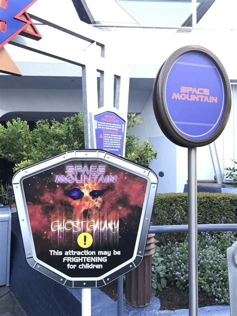 Space Mountain turns into a frightening experience called Ghost Galaxy. | Disneyland Halloween ...