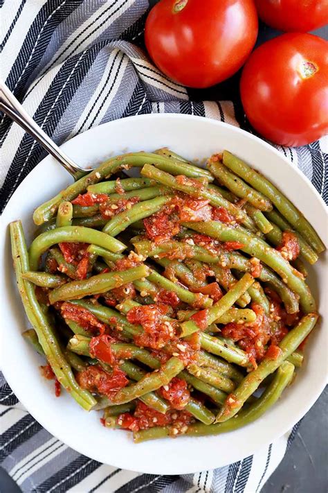 Italian-Style Green Beans Recipe | Foodal