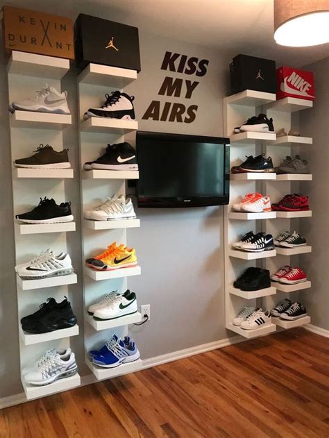 𝙋𝙞𝙣 : @𝙎𝙡𝙞𝙢𝙚𝙯𝙯41💎 | Sneakerhead room, Room ideas bedroom, Hypebeast room