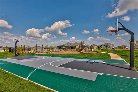 Basketball court for the Terrybrook Farms Amenity Center in Overland ...