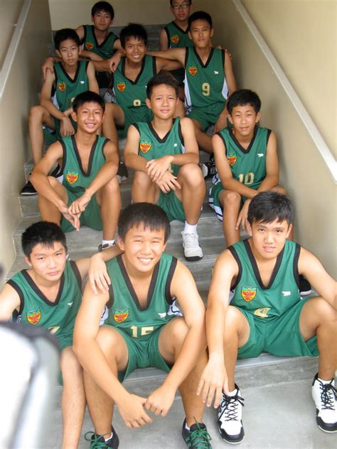 GRYPHONS BASKETBALL: RI 50-30 Guangyang Secondary School