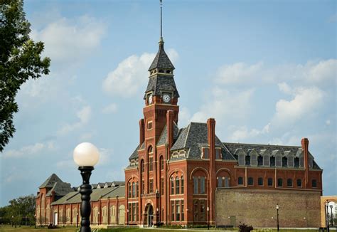 Visitor Centers - Pullman National Monument (U.S. National Park Service)