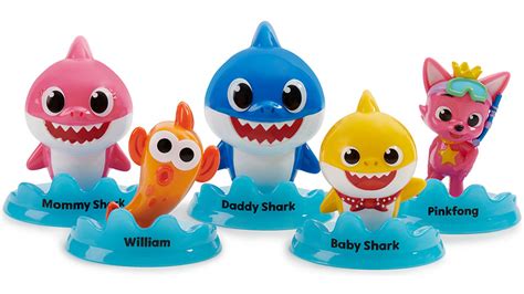 Top Toys: Pinkfong Baby Shark 5-figure Set | Spring & Summer Gift Guide