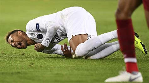 Ligue 1 news: Neymar Sr defends PSG star against diver reputation ...