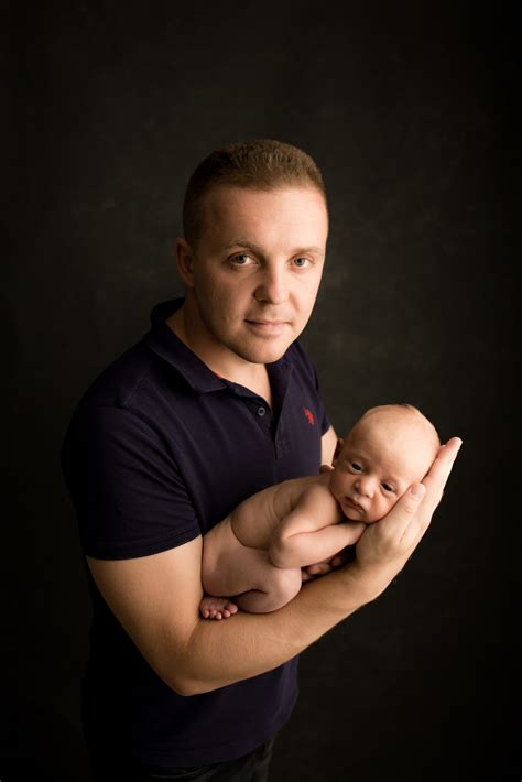 NEWBORN PHOTO SESSION - dressing the dad - Jane Atter Photography