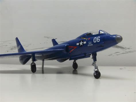 F7U Cutlass - Aircraft Model Gallery