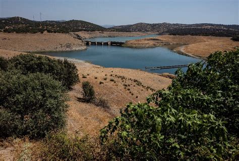 Drought forces water use rethink in Spain