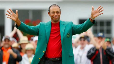 2019 Masters Highlights: Rewatch Tiger Woods' best shots