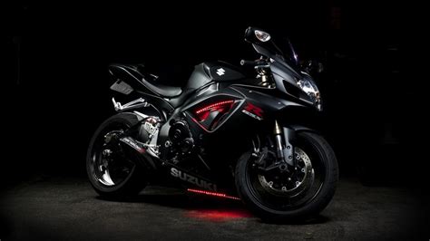 Black Suzuki GSX-R HD Wallpaper - WallpaperFX