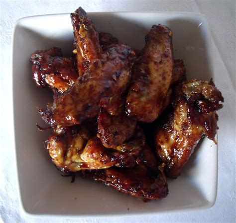 Sayap ayam goreng kecap recipe - Sweet and sticky chicken wings - Wil ...