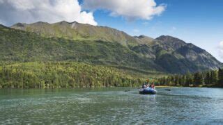 Rafting in Alaska: Float Down the Beautiful Kenai River