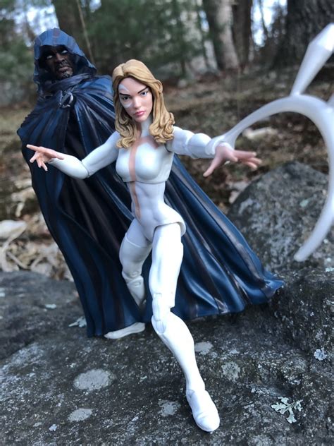 REVIEW: Marvel Legends Cloak & Dagger Figures (SP//DR Series)