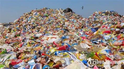 Debat Pilpres Berikutnya Diharapkan Angkat Masalah Pencemaran Plastik di Laut Indonesia ...