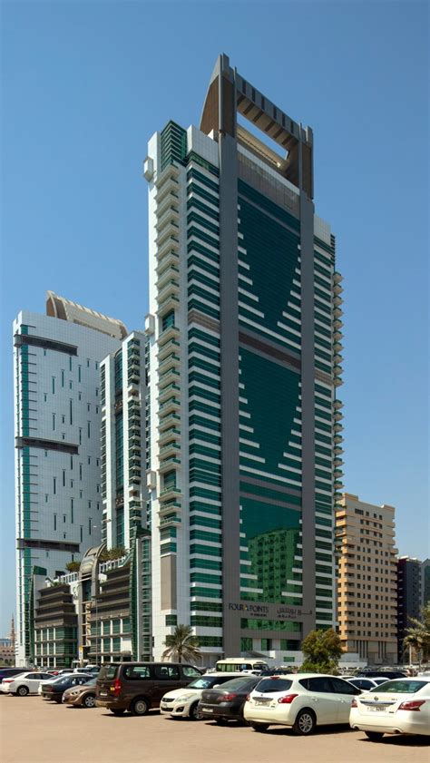 FOUR POINTS BY SHERATON SHARJAH 4*, ОАЭ - фото и отзывы об отеле