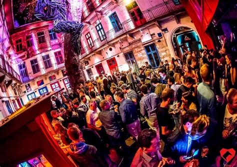 Top 10 best clubs of Budapest - Nightlife Budapest