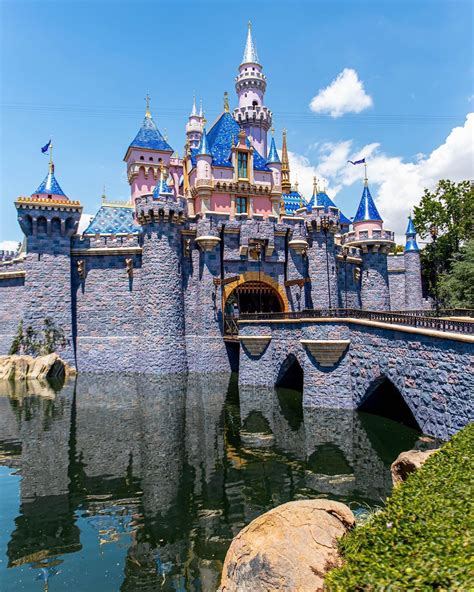 Walls are almost fully down around the castle, revealing a great look at the new color scheme ...