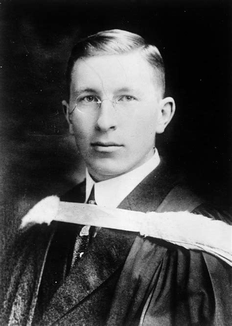 Frederick Banting: The Co-Discoverer of Insulin Served in Both World ...