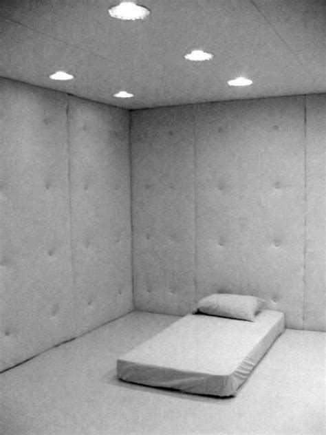 Archillect on Twitter | Quiet room, White room, Room