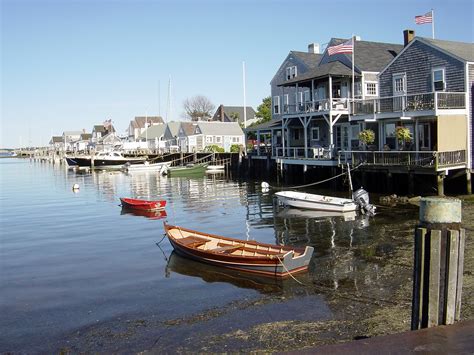 Why Now Is the Best Time to Go to Nantucket | HuffPost