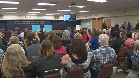 School board votes for 'school within a school' concept for Gilb - 3TV ...