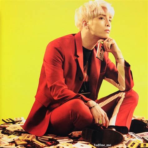 JongHyun : Album ‘Poet / Artist’ 20180123 PhotoBook | Jonghyun, Shinee, Shinee jonghyun