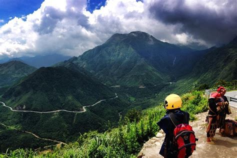 Hoang Lien National Park: Home to Fansipan Peak in Sapa (with Map)