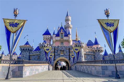 Disneyland Theme Parks Reopening Date Set for July 17th