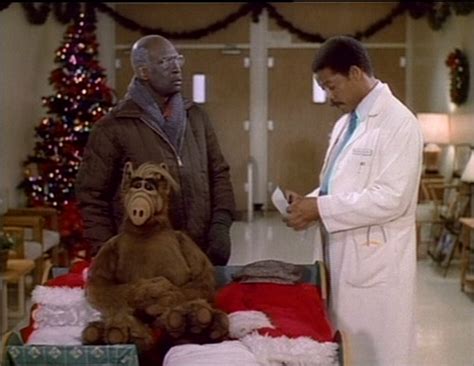 ALF Reviews: "ALF's Special Christmas" (season 2, episode 12) - Noiseless Chatter