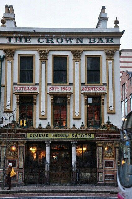 The Crown Bar Belfast Irlanda | Belfast, Northern ireland, Ireland travel