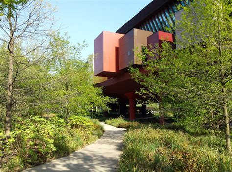 Musée du quai Branly à Paris | Inspiration for Travellers